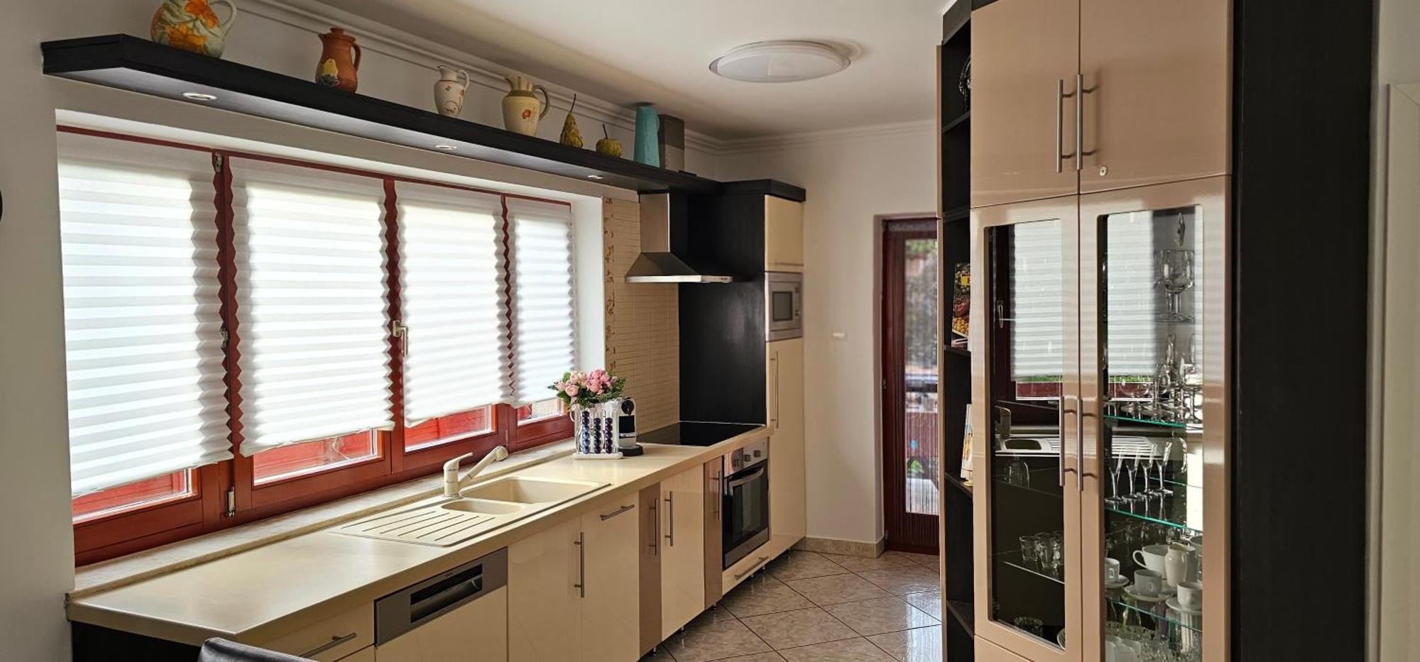Nyirjes Vendégház Balassagyarmat Exterior foto