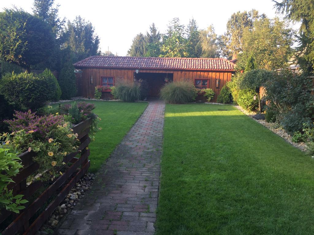 Nyirjes Vendégház Balassagyarmat Exterior foto